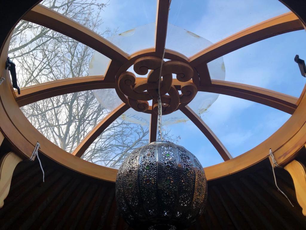 Overnachten In Een Luxe Yurt! Zonnemaire Экстерьер фото