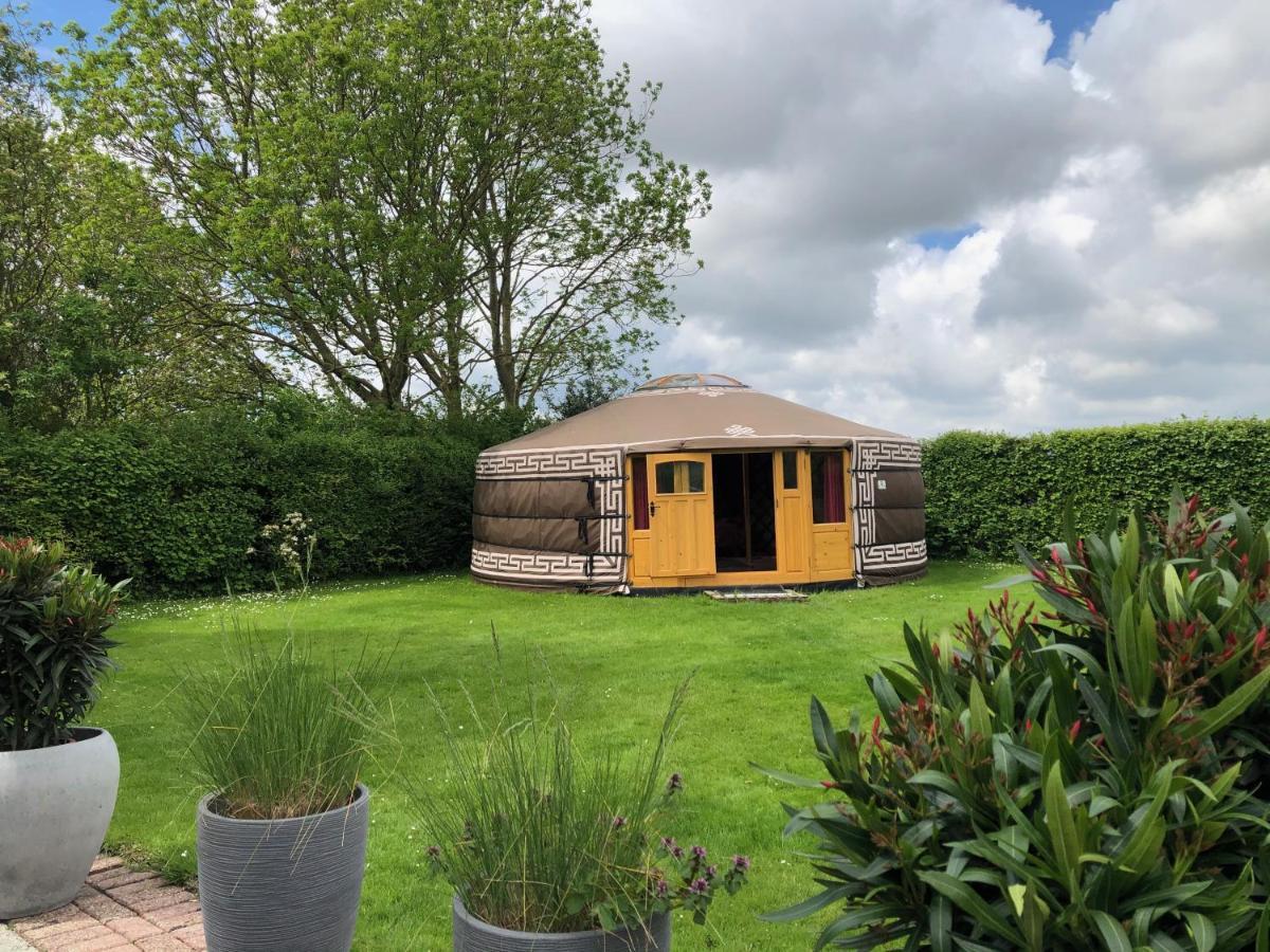 Overnachten In Een Luxe Yurt! Zonnemaire Экстерьер фото